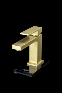 Cмеситель для умывальника Boheme Qubic Matt Gold 471-MG золото-матовый