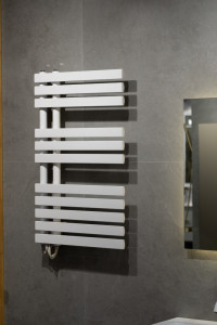 Полотенцесушитель электрический Boheme VENTURO MATT WHITE 95x500x898 мм (721-MW)