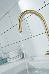 Смеситель для кухни Paulmark ESSEN бронза Es213211-BR