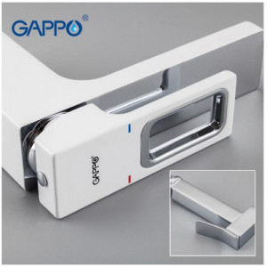 Смеситель с гигиеническим душем Gappo G1017-1 белый-хром