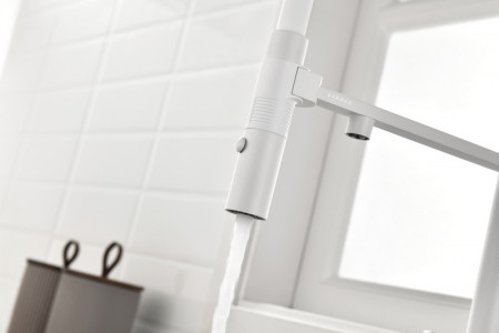 Смеситель для кухни Paulmark Gravity белый матовый Gr213888-WH Starke