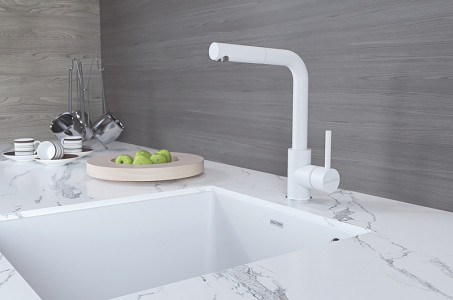 Смеситель для кухни Paulmark Kassel белый матовый Ka214311-431TW
