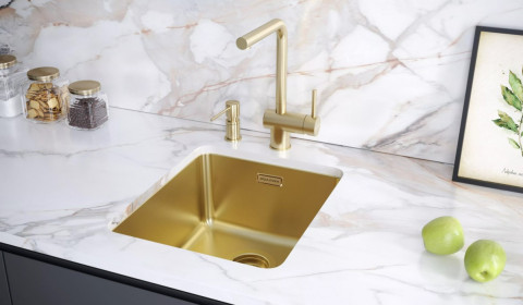 Смеситель для кухни Paulmark Spring светлое золото Sp212067-LG