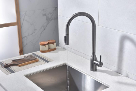 Смеситель для кухни Paulmark Universal вороненая сталь Un213880-GM