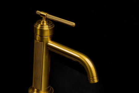 Смеситель для умывальника ETERNA BRONZE 171-BR бронза