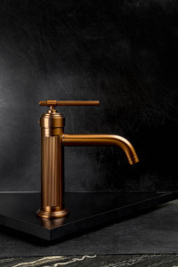 Смеситель для умывальника ETERNA BRUSHED BRONZE 171-BRB брашированная бронза