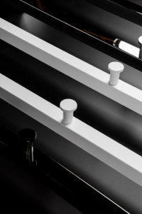 Полотенцесушитель электрический 1200 квадратный Boheme Matt White 728-MW