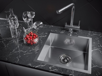 Кухонная мойка Paulmark ALLER 44 UNI PM94444-BS брашированная нержавеющая сталь 44х44см