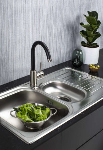 Кухонный смеситель Omoikiri Shinagawa-BL-BN 4994252 нержавеющая сталь
